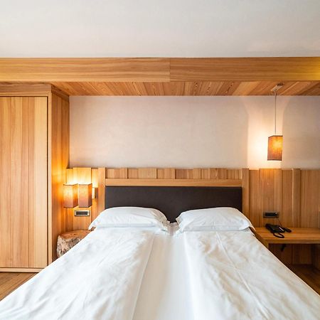 Hotel Larice Livigno Kültér fotó
